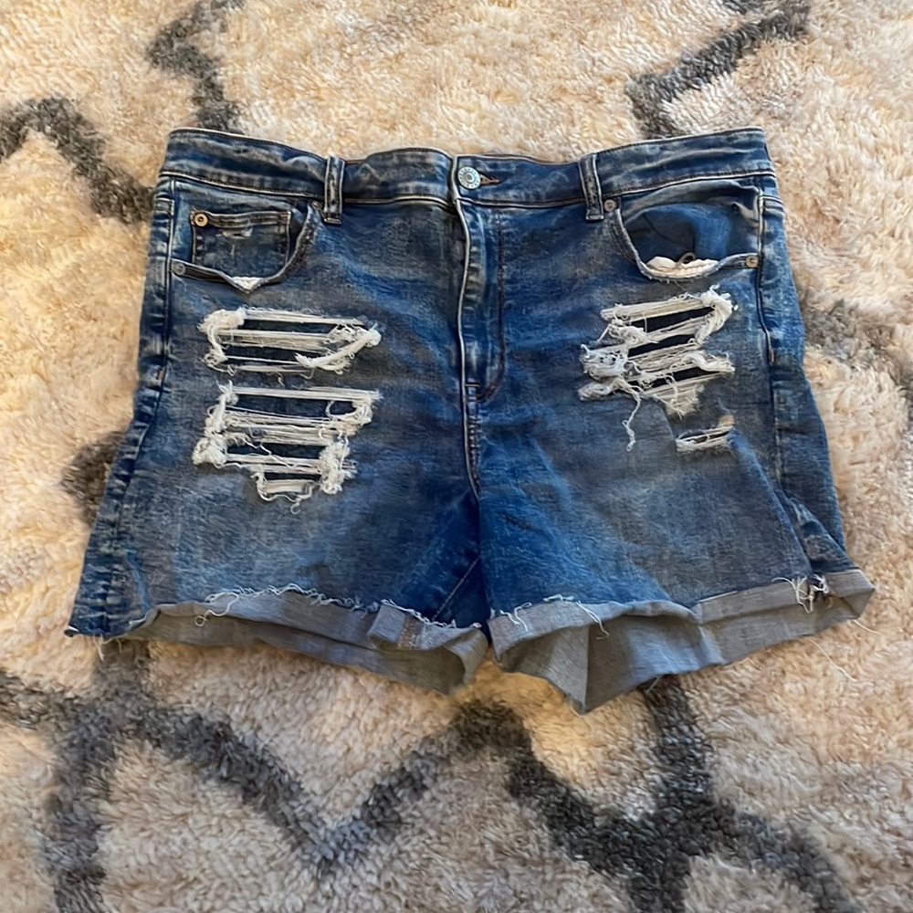 Nwot American eagle shorts 20